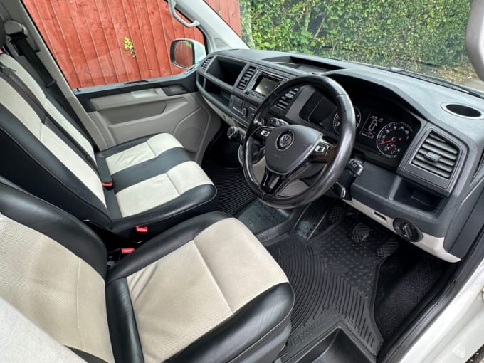 2025 Volkswagen Transporter