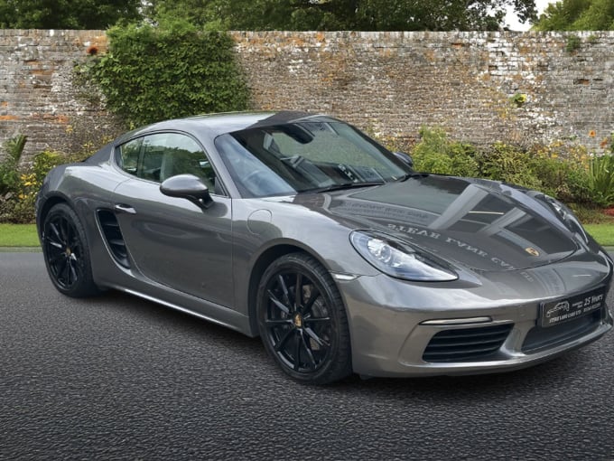 2025 Porsche 718 Cayman