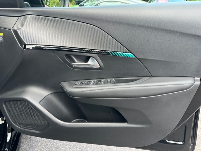 2025 Peugeot E-208