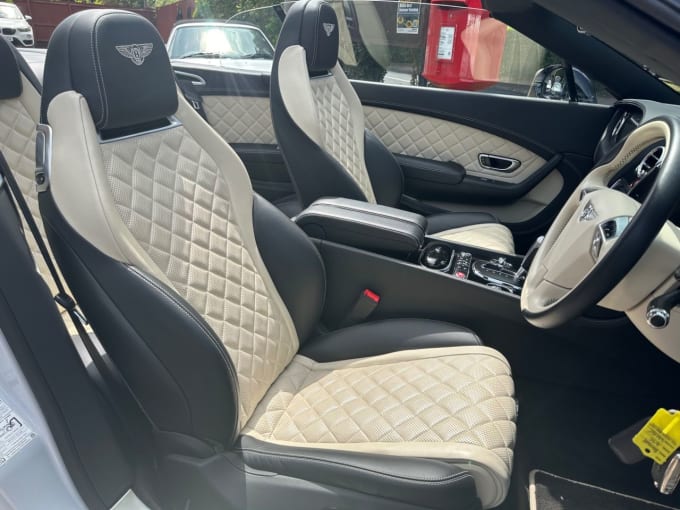 2025 Bentley Continental