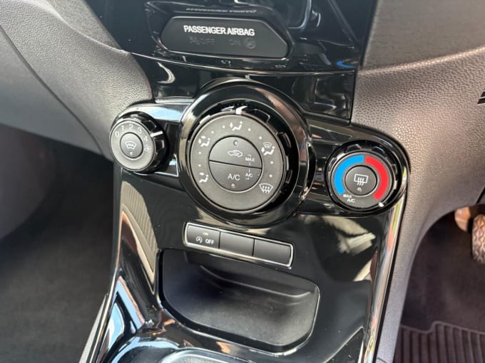 2025 Ford Fiesta