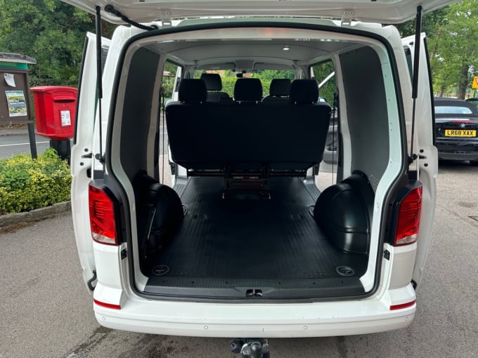2025 Volkswagen Transporter