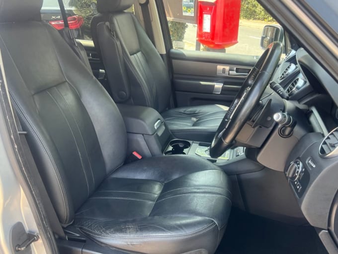 2025 Land Rover Discovery 4