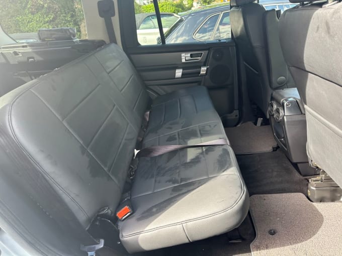 2025 Land Rover Discovery 4