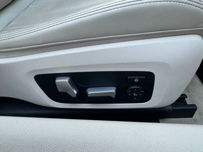 2025 BMW 8 Series