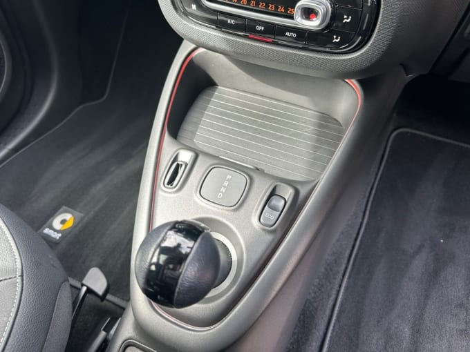 2025 Smart Forfour