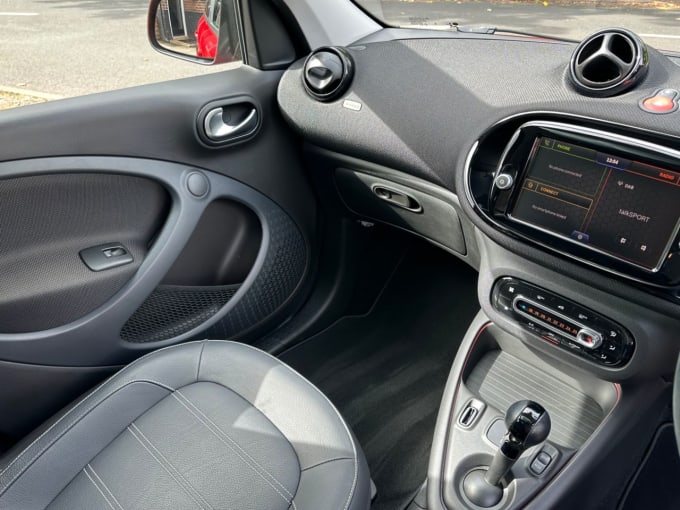 2025 Smart Forfour