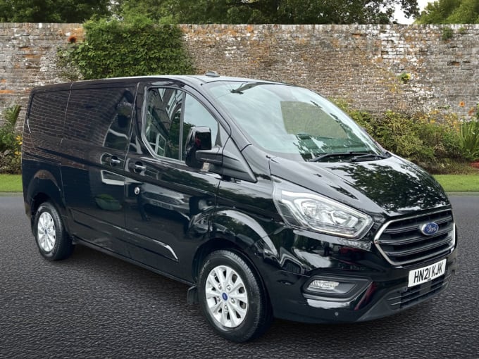 2025 Ford Transit Custom