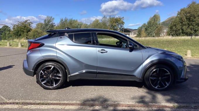 2021 Toyota C-hr