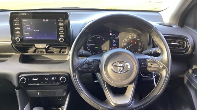 2022 Toyota Yaris