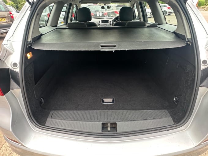 2012 Vauxhall Astra