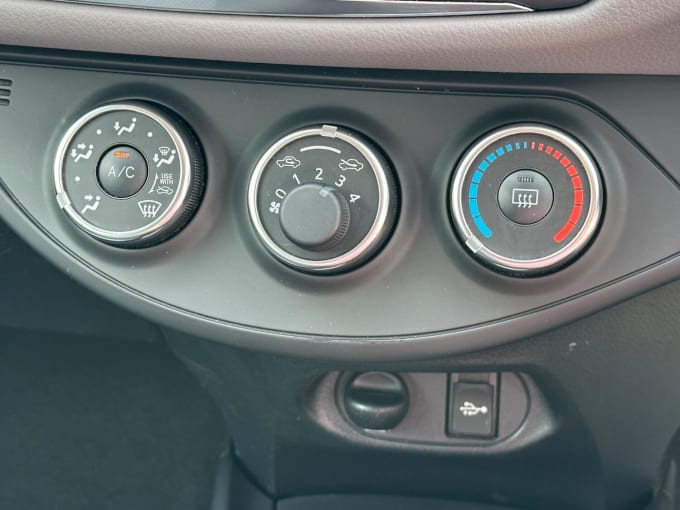 2015 Toyota Yaris