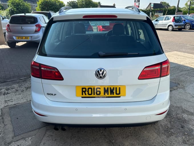 2016 Volkswagen Golf Sv
