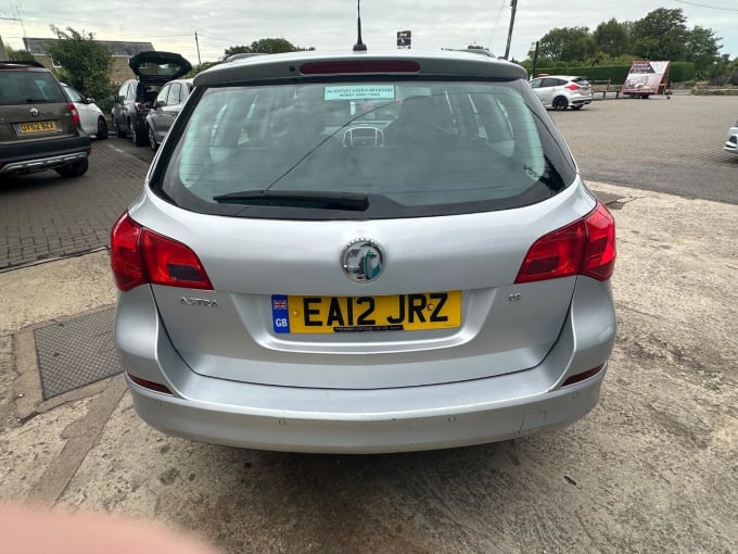 2012 Vauxhall Astra