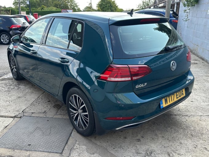 2017 Volkswagen Golf