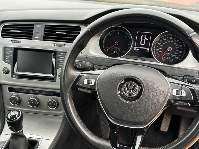 2016 Volkswagen Golf