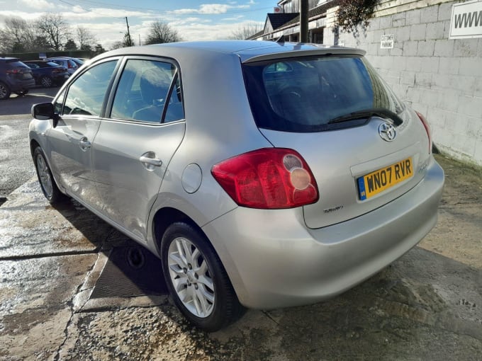 2007 Toyota Auris