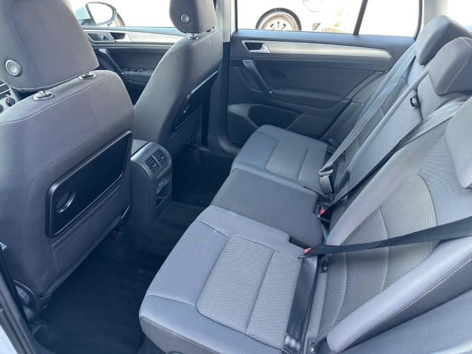 2016 Volkswagen Golf Sv