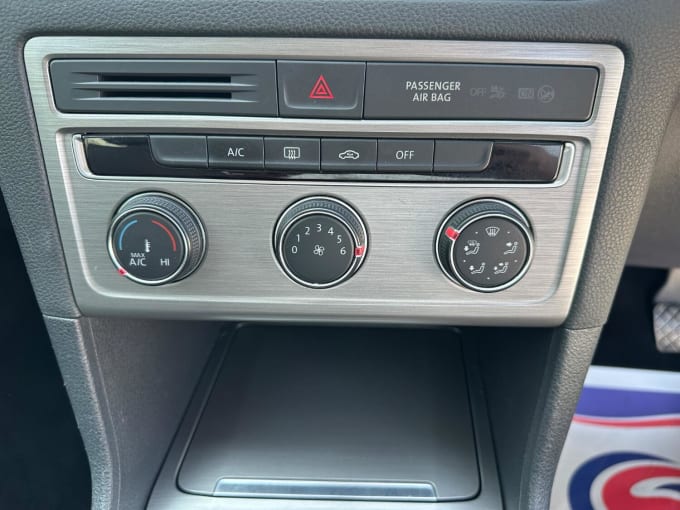 2016 Volkswagen Golf Sv