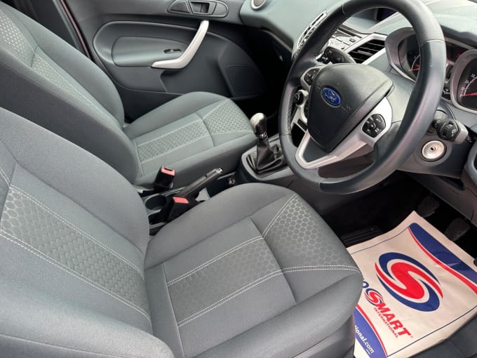 2011 Ford Fiesta