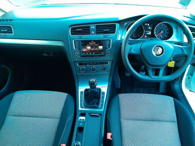 2015 Volkswagen Golf