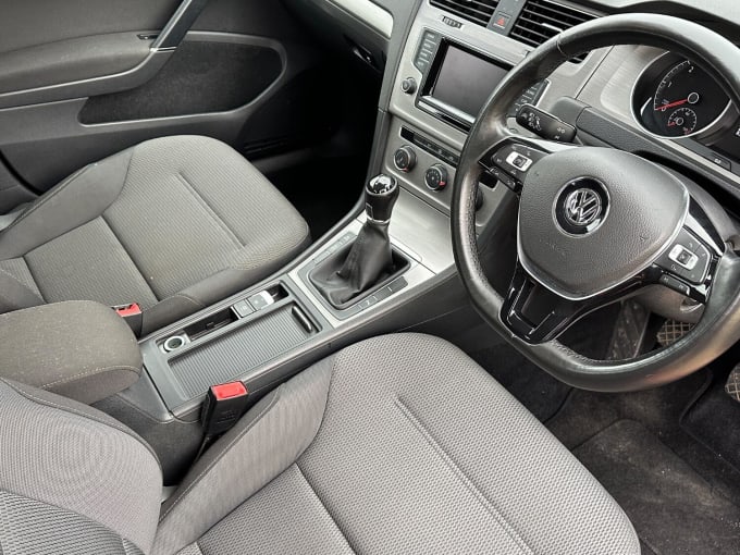 2016 Volkswagen Golf