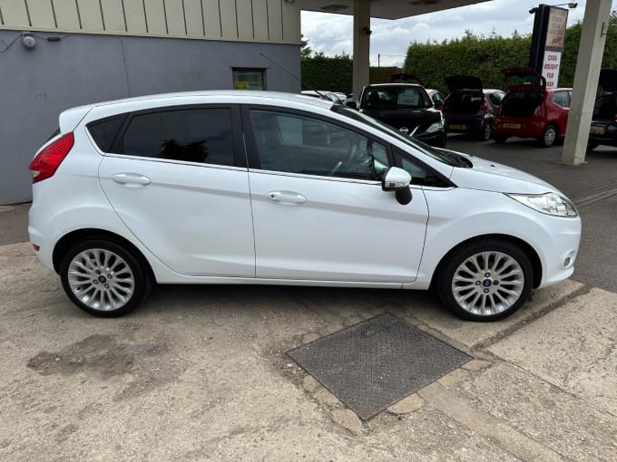 2011 Ford Fiesta