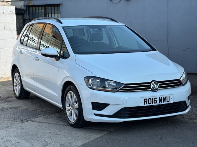 2016 Volkswagen Golf Sv