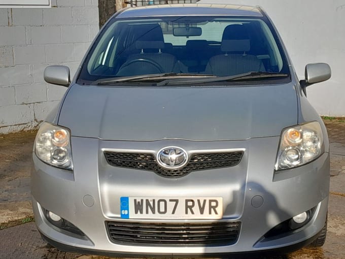 2007 Toyota Auris