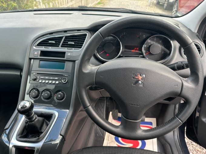 2010 Peugeot 5008