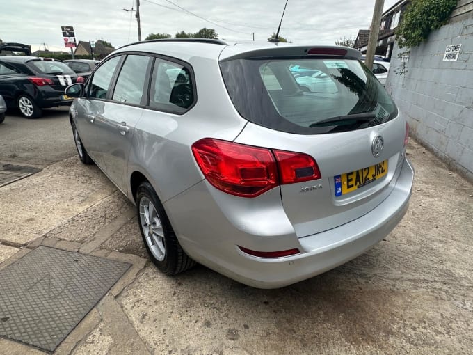 2012 Vauxhall Astra