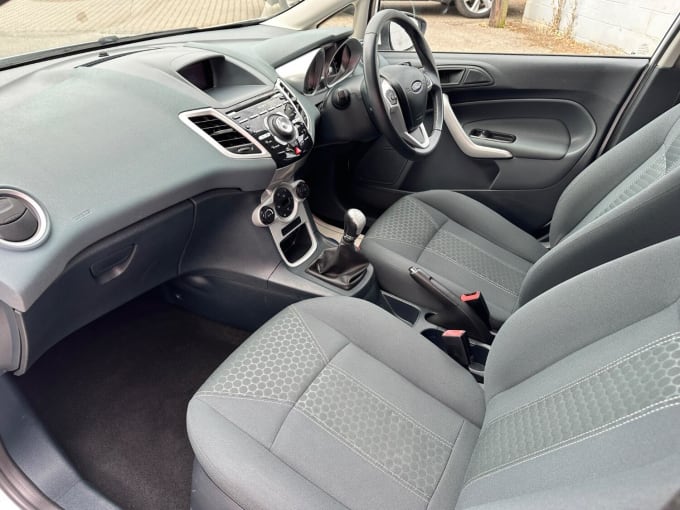 2011 Ford Fiesta