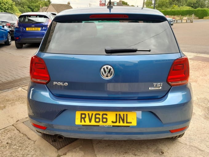 2016 Volkswagen Polo