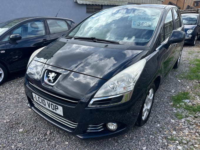 2010 Peugeot 5008
