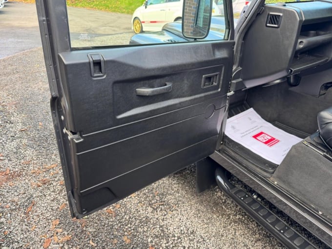 2014 Land Rover Defender 90