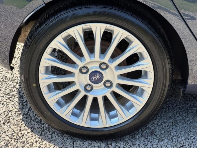 2014 Ford Fiesta