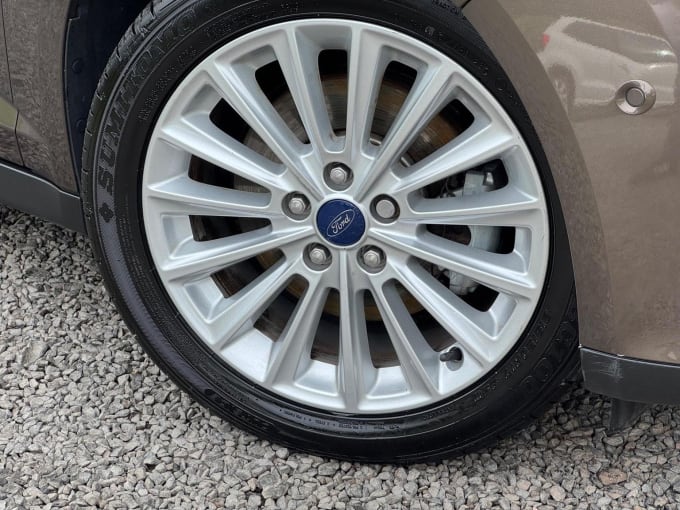 2015 Ford Grand C-max