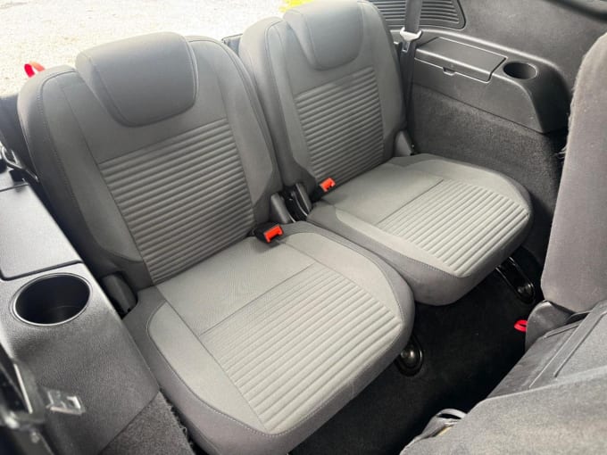 2015 Ford Grand C-max