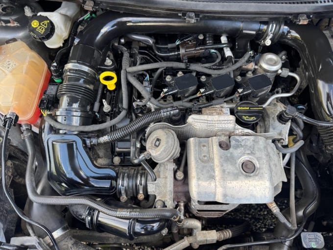 2015 Ford Fiesta