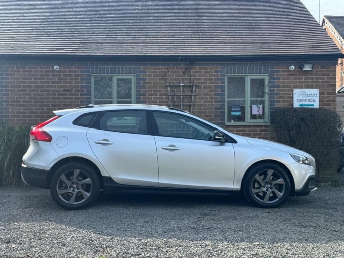 2016 Volvo V40 Cross Country