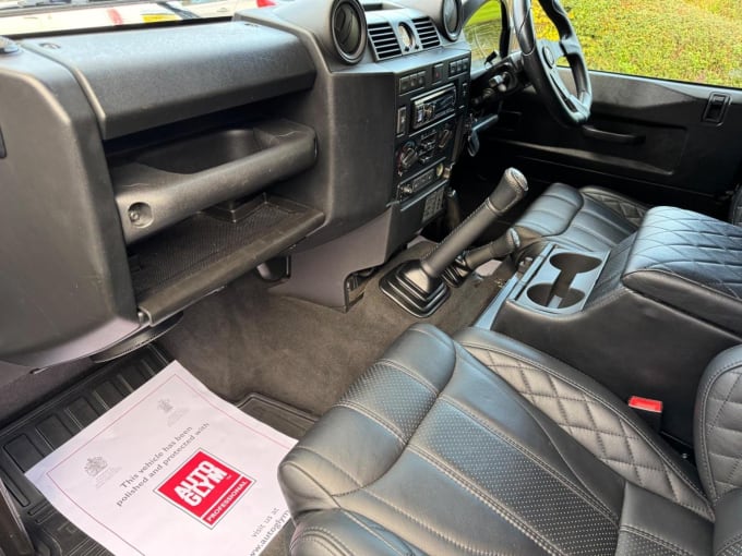 2014 Land Rover Defender 90