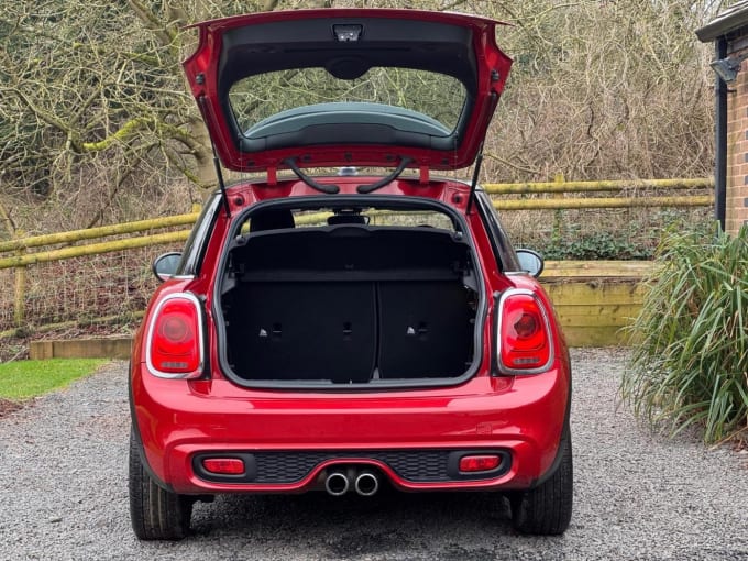 2015 Mini Hatch