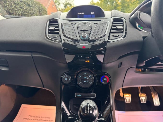 2015 Ford Fiesta