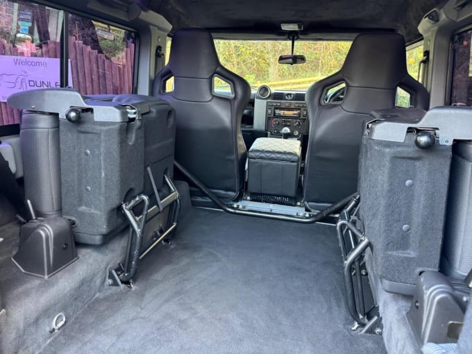 2014 Land Rover Defender 90