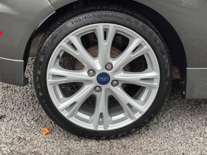 2015 Ford Fiesta