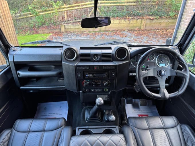 2014 Land Rover Defender 90