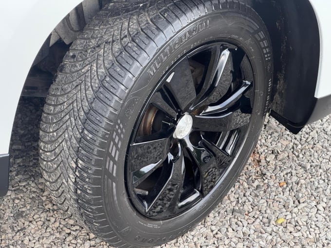 2014 Peugeot 2008