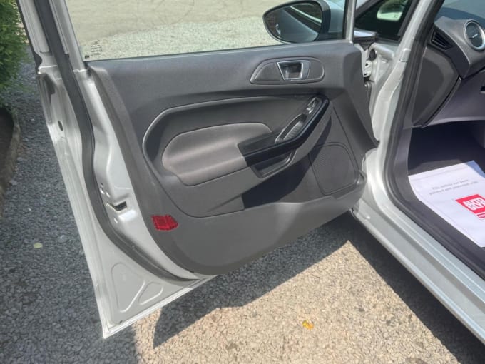 2013 Ford Fiesta
