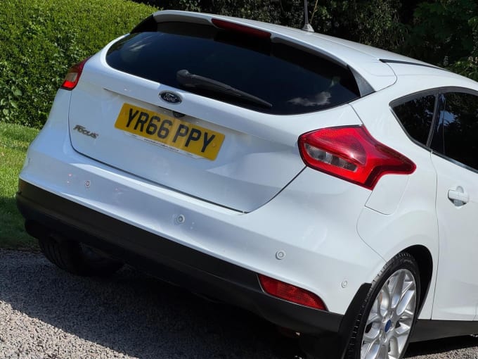 2016 Ford Focus