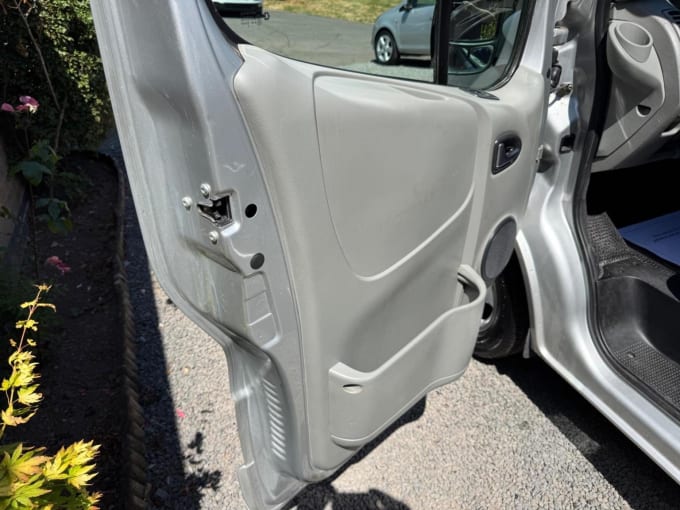 2013 Vauxhall Vivaro